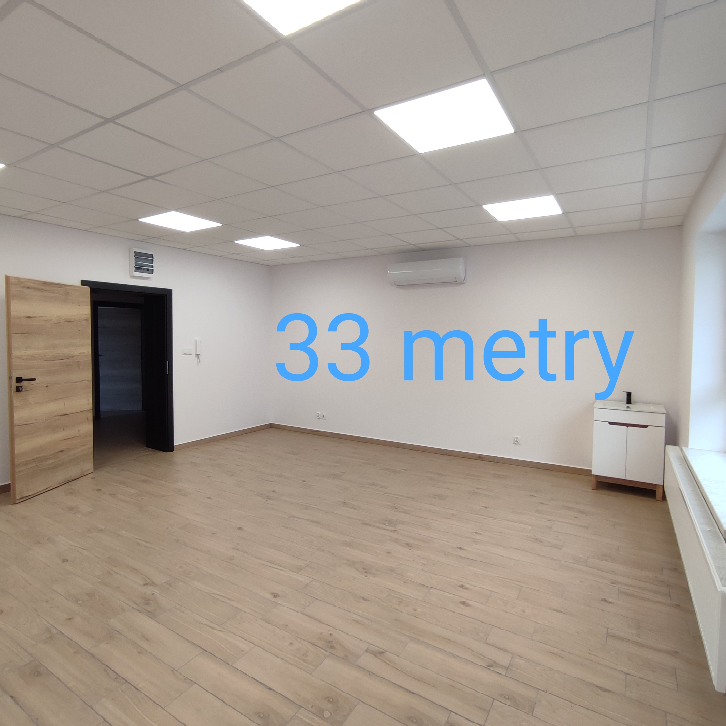 premises 33 m2