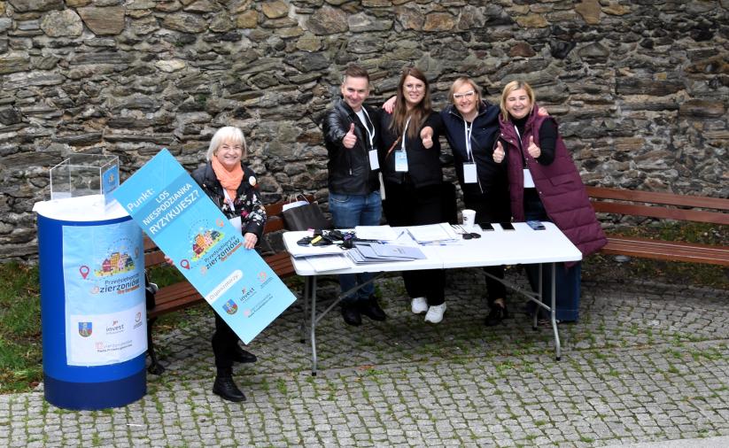 Organizatorzy Gry Terenowej "Przedsiębiorczy Dzierżoniów"