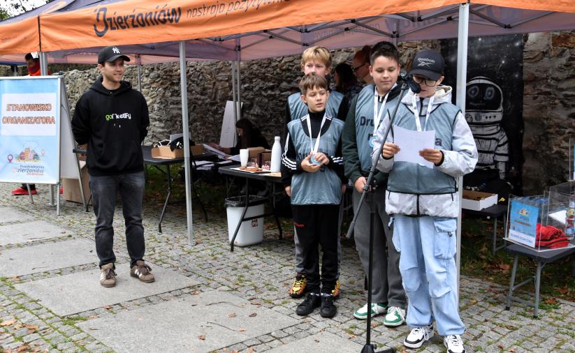 Uczestnicy Gry Terenowej.